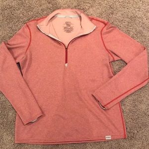 Red women’s PATAGONIA quarter zip
